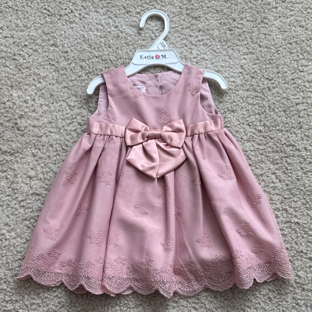 Elegant Pink Kids Dress with Bow by